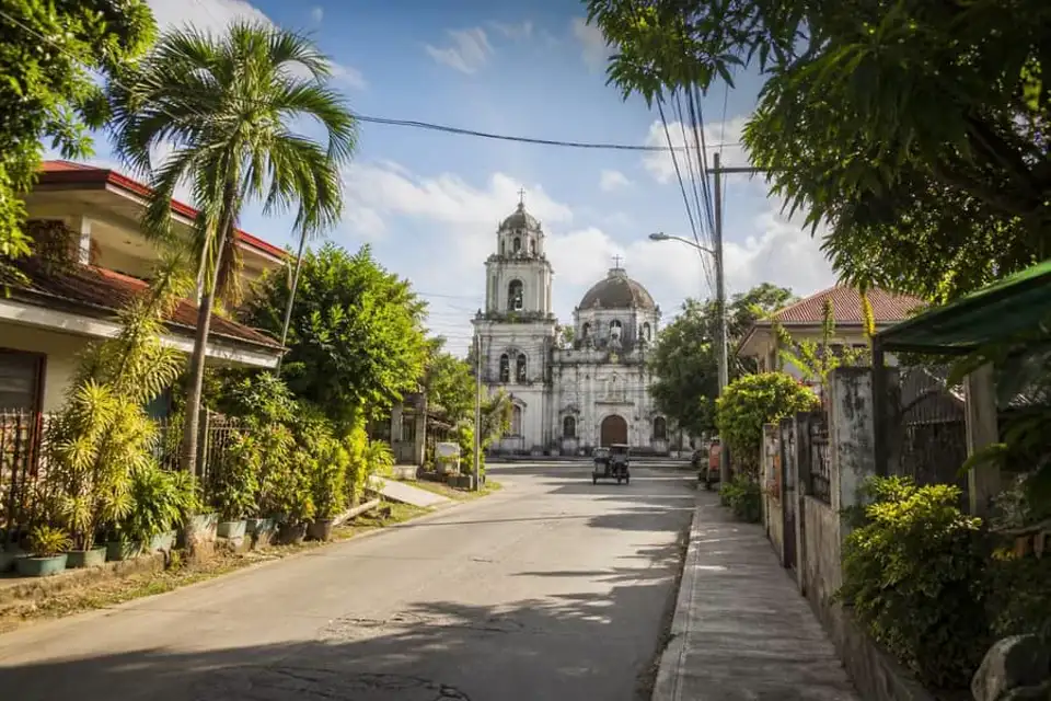 A quiet street in San Ildefonso, Bulacan, near the principal office.